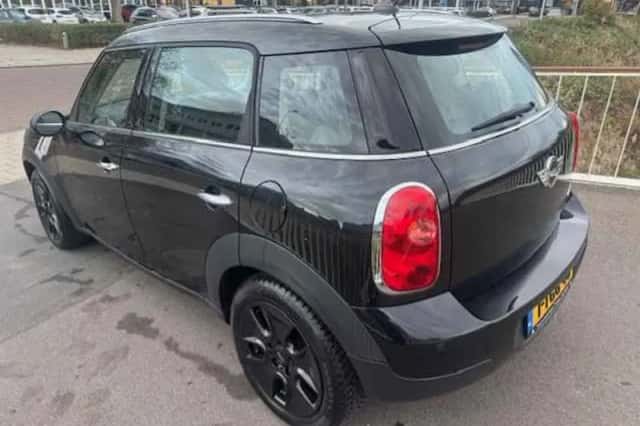 MINI Countryman (2011) thumbnail 3