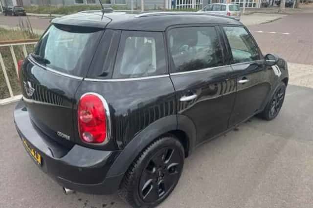 MINI Countryman (2011) thumbnail 5