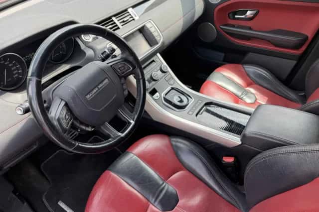 Land Rover Range Rover Evoque (2012) thumbnail 3