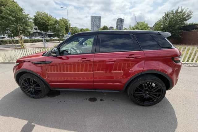 Land Rover Range Rover Evoque (2012) thumbnail 4