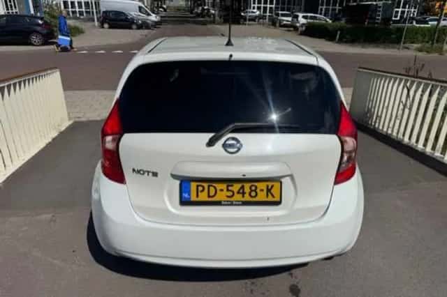 Nissan Note (2016) thumbnail 4