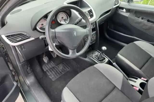 Peugeot 207 (2008) thumbnail 2