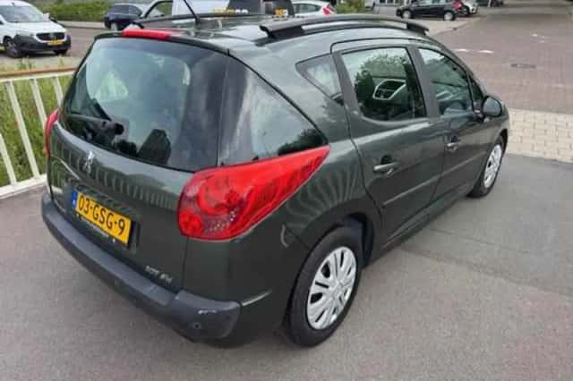 Peugeot 207 (2008) thumbnail 5