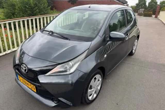 Toyota Aygo (2014) thumbnail 1