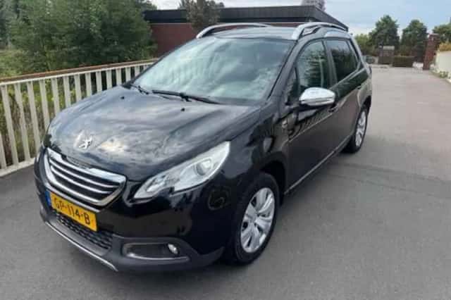 Peugeot 2008 (2015) thumbnail 1