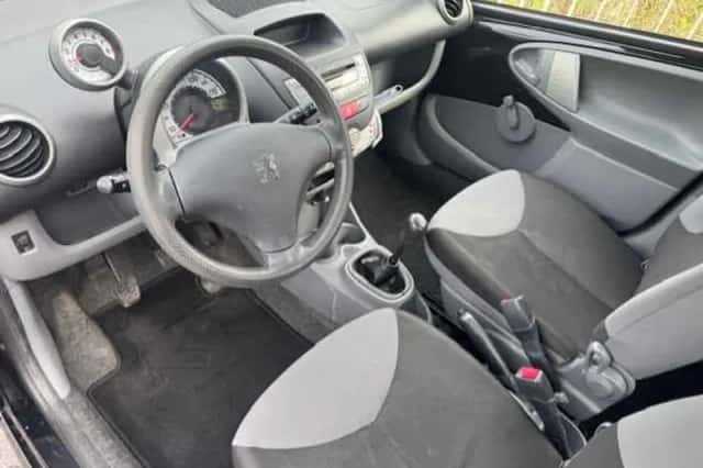 Peugeot 107 (2011) thumbnail 2