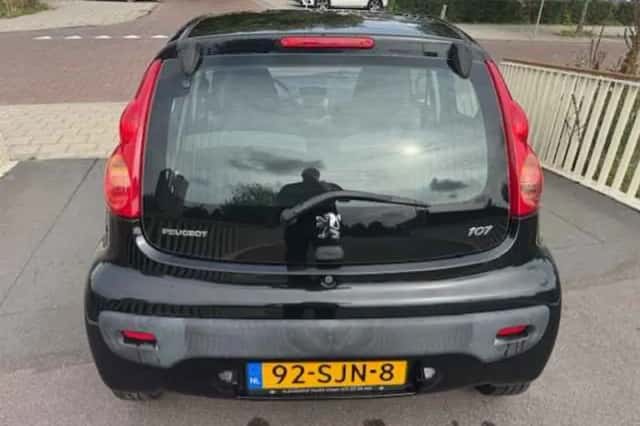 Peugeot 107 (2011) thumbnail 4