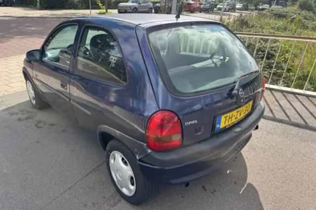 Opel Corsa (1998) thumbnail 3