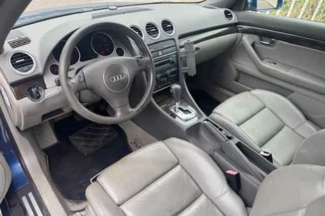 Audi A4 (2002) thumbnail 2