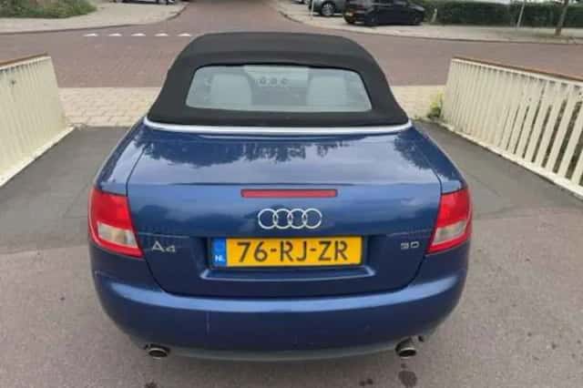 Audi A4 (2002) thumbnail 4