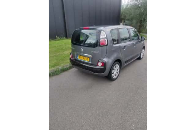 Citroën C3 Picasso (2010) thumbnail 3