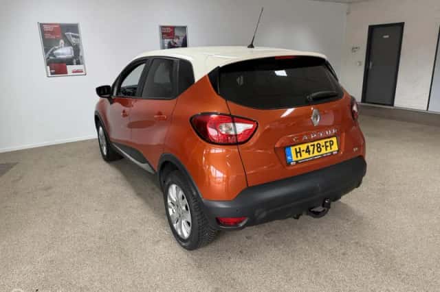 Renault Captur (2015) thumbnail 6
