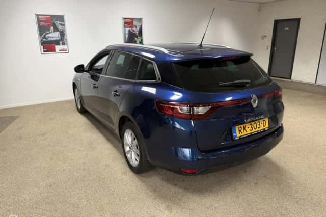 Renault Mégane (2017) thumbnail 6