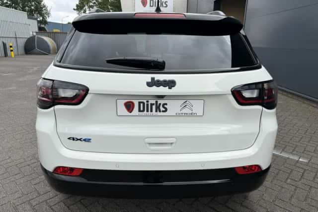 Jeep Compass (2025) thumbnail 5