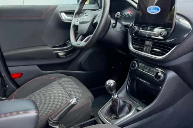 Ford Puma (2023) thumbnail 3