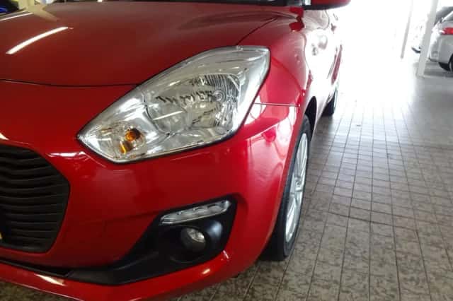 Suzuki Swift (2020) thumbnail 5