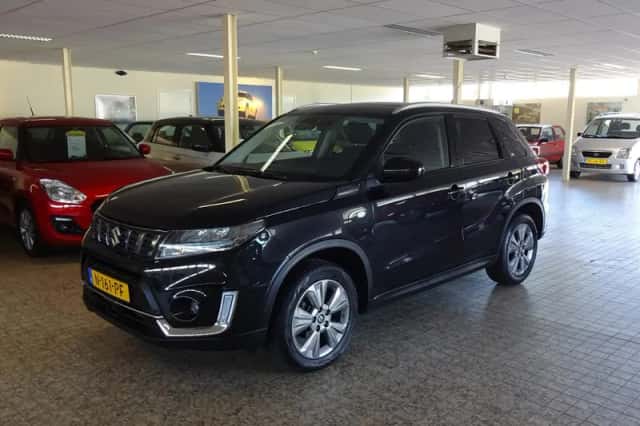Suzuki Vitara (2021) thumbnail 1