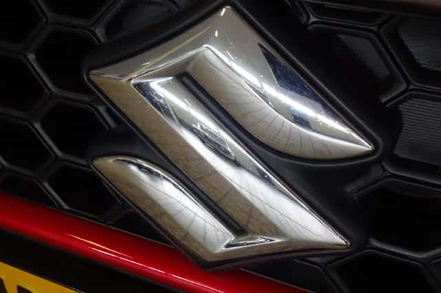 Suzuki Swift (2017) thumbnail 4