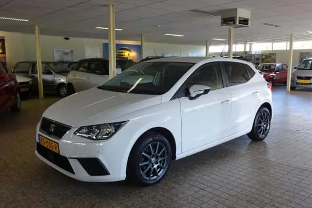 SEAT Ibiza (2018) thumbnail 1