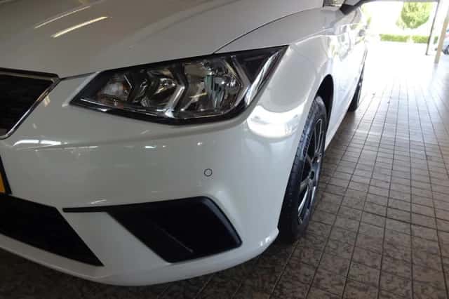 SEAT Ibiza (2018) thumbnail 5