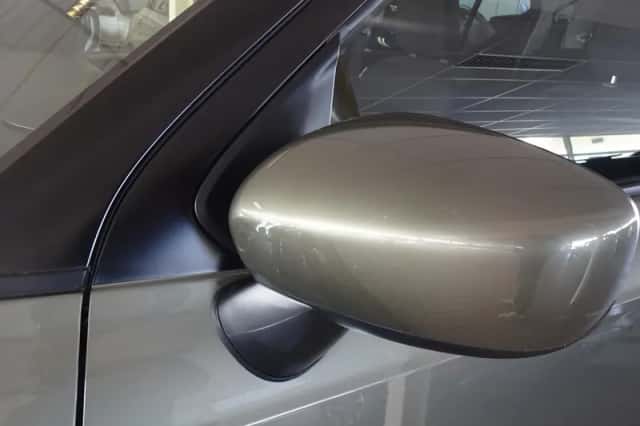 Suzuki Ignis (2021) thumbnail 3