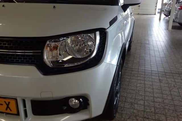 Suzuki Ignis (2017) thumbnail 3