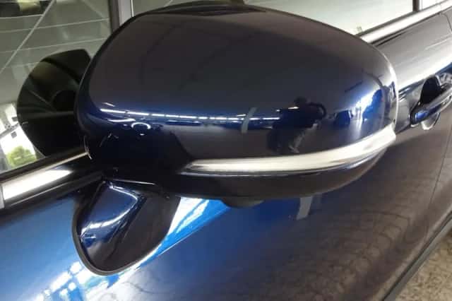 Suzuki S-Cross (2022) thumbnail 4