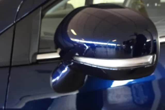 Suzuki S-Cross (2025) thumbnail 4