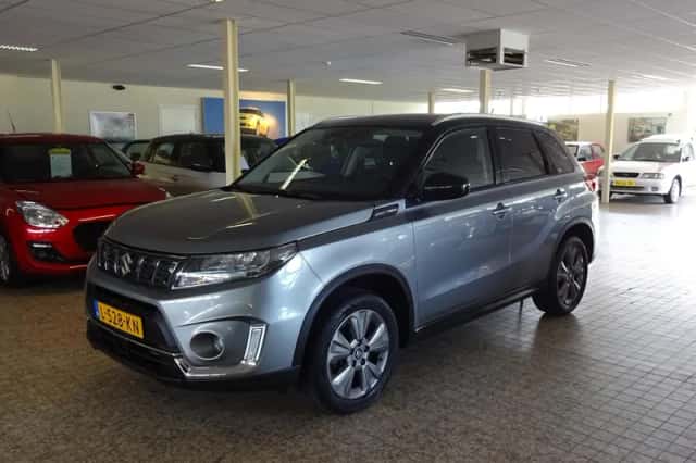 Suzuki Vitara (2021) thumbnail 1