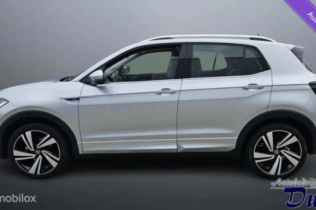 Volkswagen T-Cross (2023) thumbnail 2