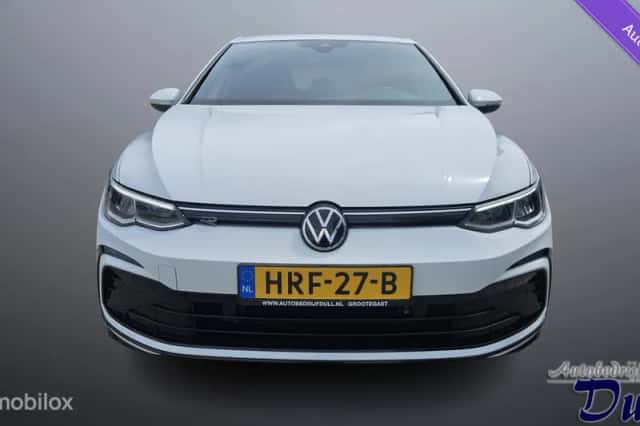 Volkswagen Golf (2020) thumbnail 3