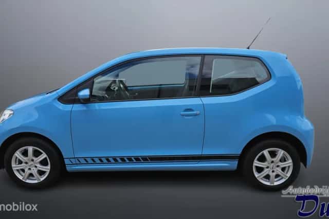 Volkswagen Up! (2019) thumbnail 2
