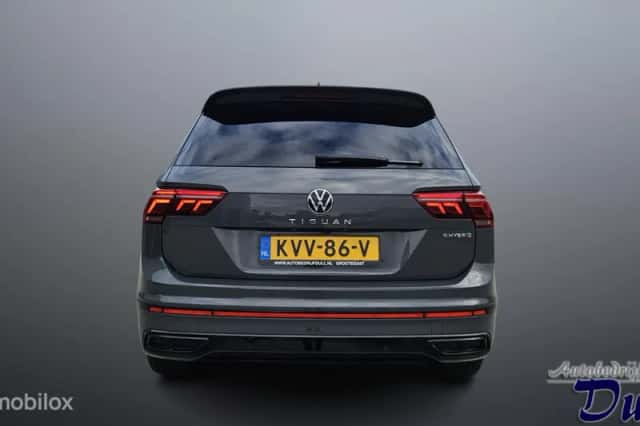 Volkswagen Tiguan (2021) thumbnail 6