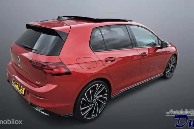 Volkswagen Golf (2021) thumbnail 5