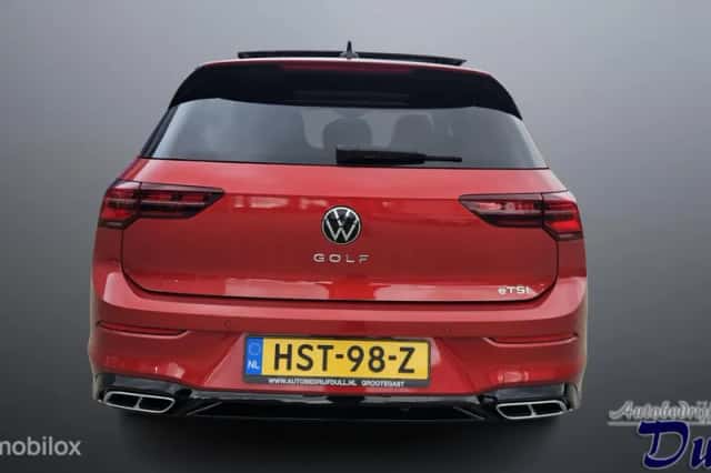 Volkswagen Golf (2021) thumbnail 6