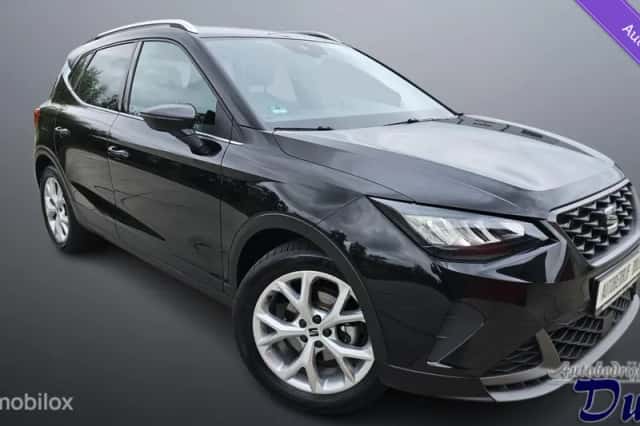 SEAT Arona (2025) thumbnail 1