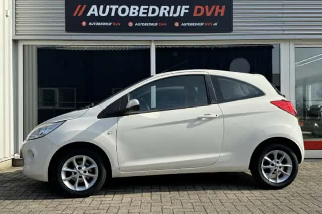 Ford Ka (2011) thumbnail 2