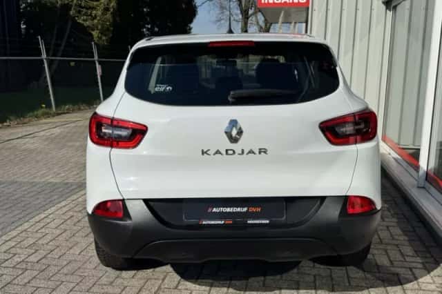 Renault Kadjar (2018) thumbnail 3