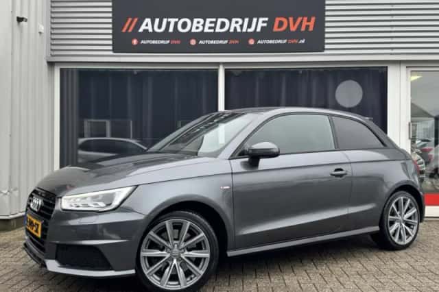 Audi A1 (2015) thumbnail 1