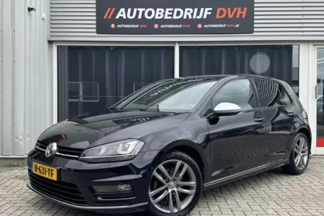 Volkswagen Golf (2014) thumbnail 1