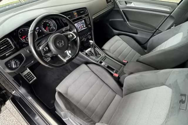 Volkswagen Golf (2014) thumbnail 4