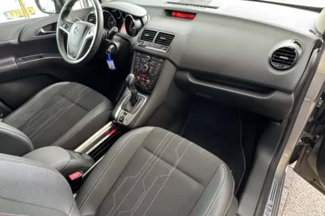 Opel Meriva (2012) thumbnail 5