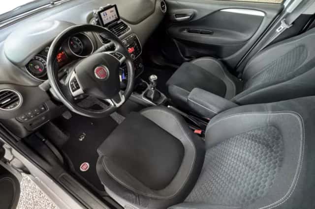 Fiat Punto Evo (2016) thumbnail 4