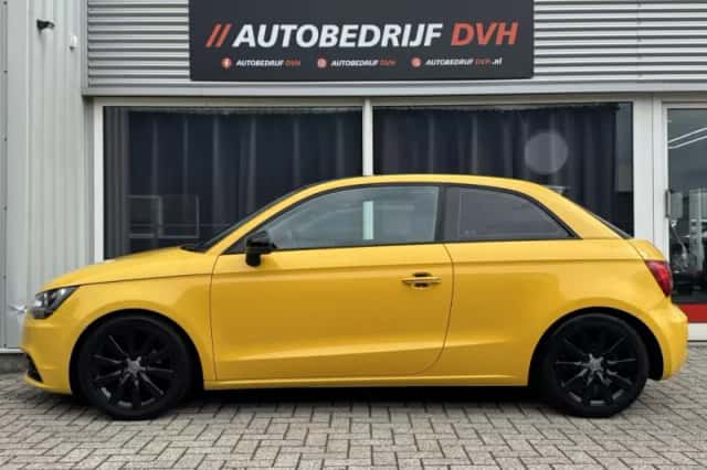 Audi A1 (2014) thumbnail 2