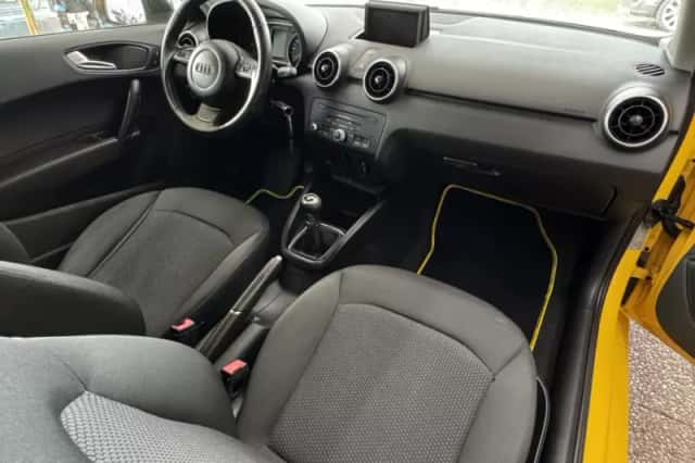Audi A1 (2014) thumbnail 5