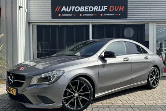 Mercedes-Benz CLA-Klasse (2013) thumbnail 1