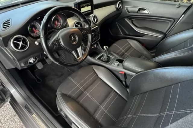 Mercedes-Benz CLA-Klasse (2013) thumbnail 4