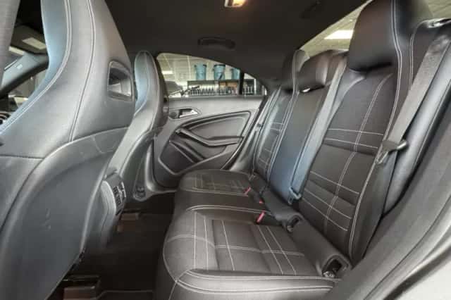 Mercedes-Benz CLA-Klasse (2013) thumbnail 6
