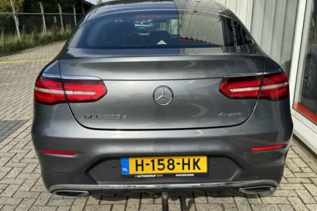 Mercedes-Benz GLC-Klasse Coupé (2017) thumbnail 3
