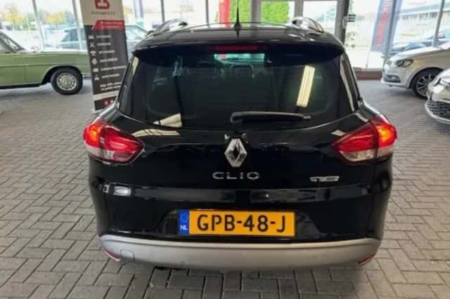 Renault Clio (2016) thumbnail 6